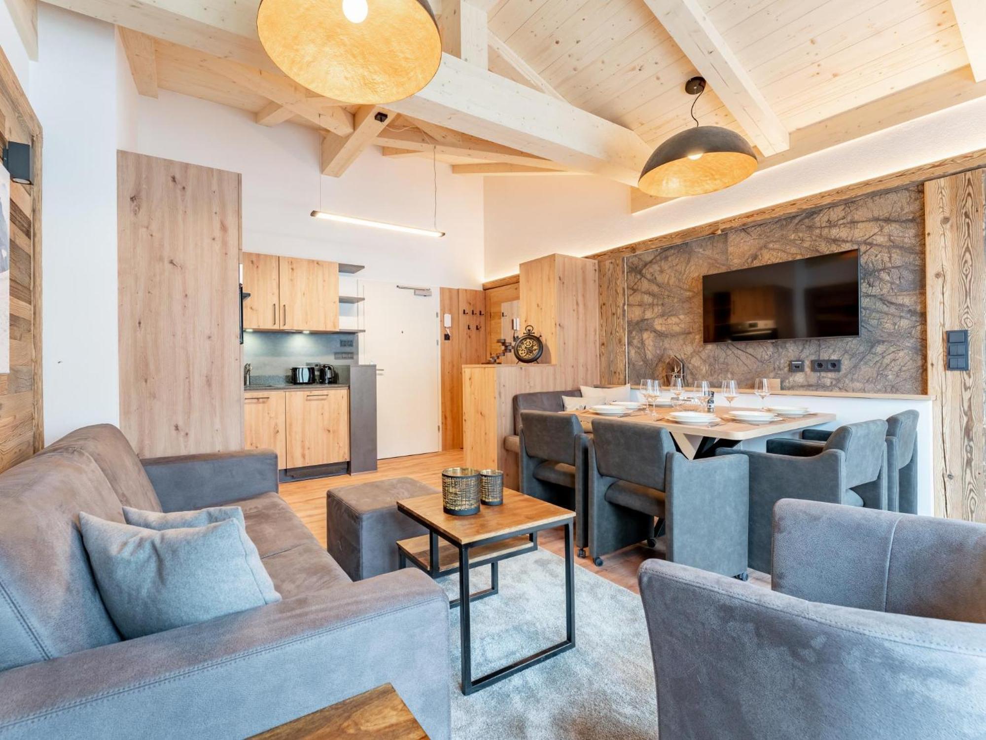 Falken Suites Top 7 Kaprun Esterno foto