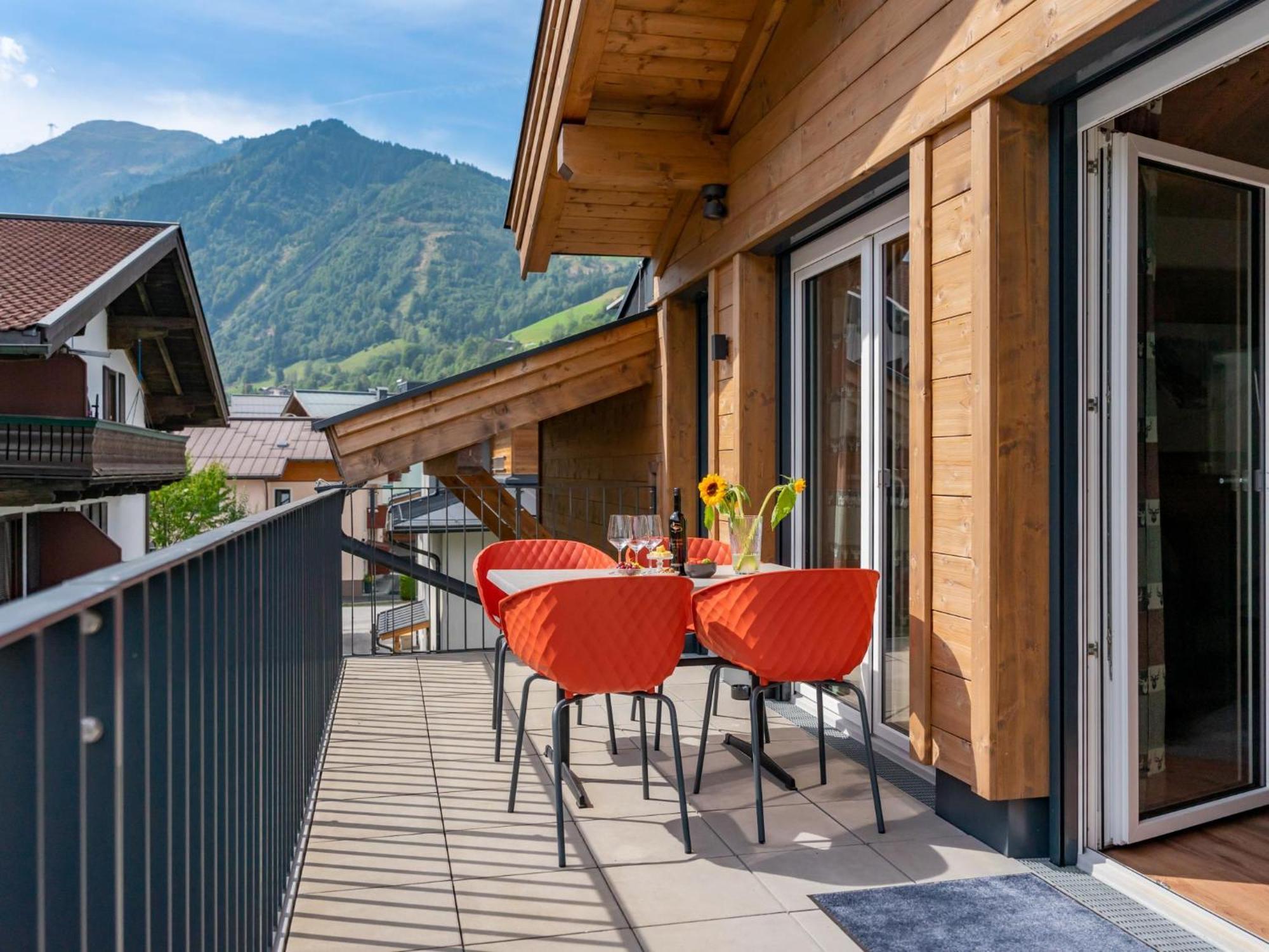 Falken Suites Top 7 Kaprun Esterno foto